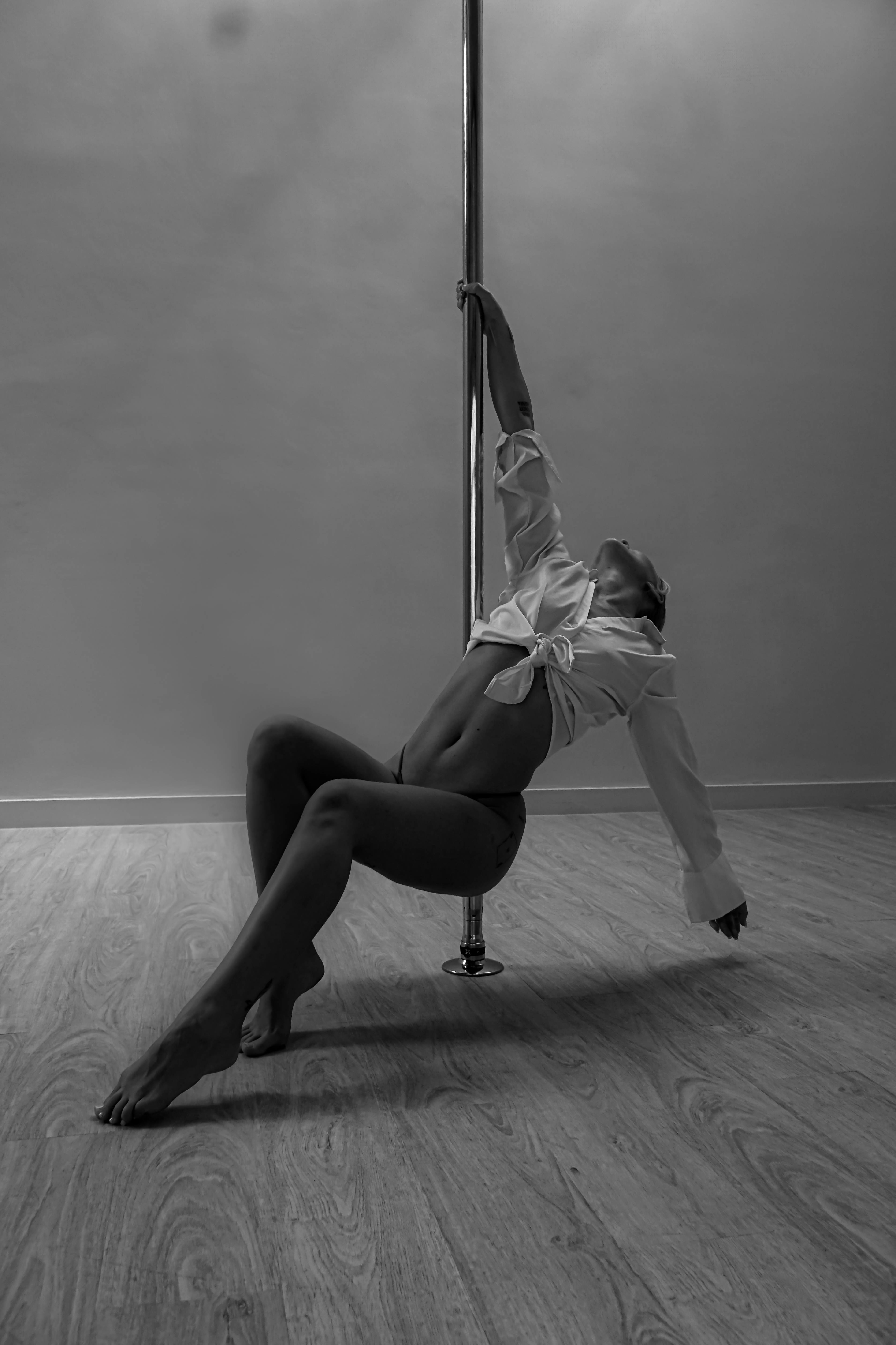 Solène - pole dance Bali